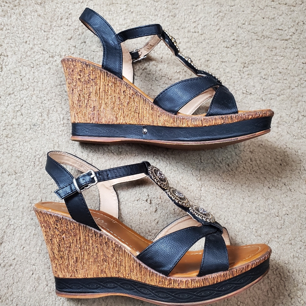 Patricia by Spring Step Satrada-B Medallion Wedge Heel, 41 (U.S. 9.5-10), Black - Picture 7 of 16